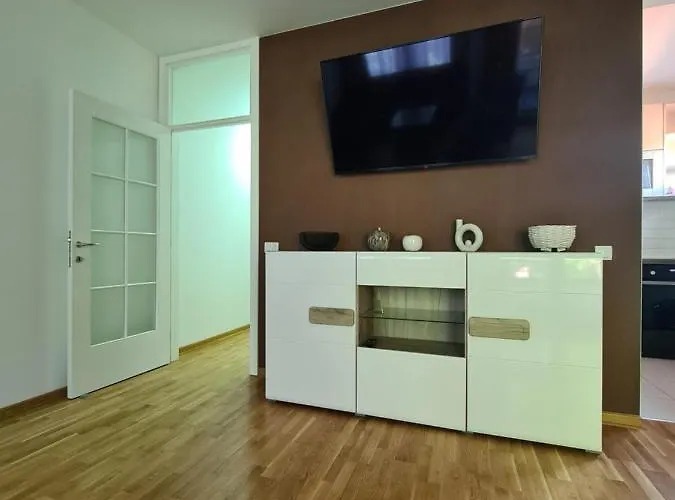 Friend Lux Апартаменты *